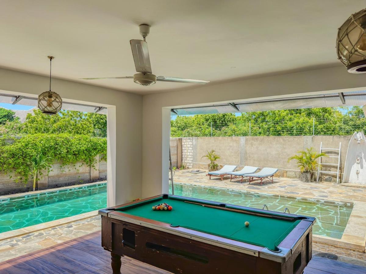 Private Backdoor Villa With Big Swimming Pool And Services Of Chef Included Diani Beach Buitenkant foto